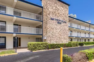 6100 12th St S, Saint Petersburg, FL 33707 - Photo 1