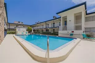 6100 12th St S, Saint Petersburg, FL 33707 - Photo 13