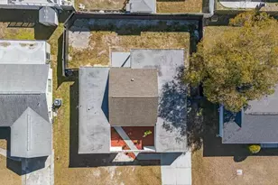 3212 Honeymoon Ln, Holiday, FL 34691 - Photo 5