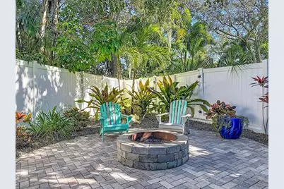 588 Bay St, Palm Harbor, FL 34683 - Photo 43