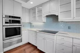 555 5th Ave NE, Saint Petersburg, FL 33701 - Photo 11