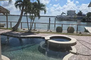 16029 Redington Dr, Redington Beach, FL 33708 - Photo 3