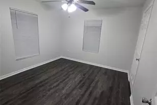 2412 W Fig St, Tampa, FL 33609 - Photo 9
