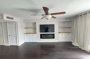 3739 Pompano Dr SE, Saint Petersburg, FL 33705 - Photo 7