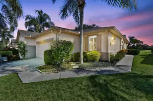 2019 Acadia Greens Dr, Sun City Center, FL 33573 - Photo 1