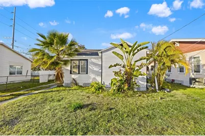 2008 Oakwood Avenue, Tampa, FL 33605 - Photo 1