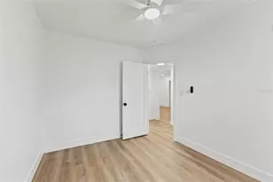 2008 Oakwood Ave, Tampa, FL 33605 - Photo 5