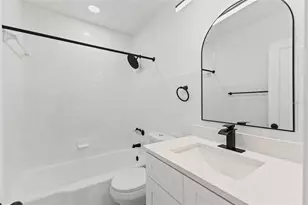 2008 Oakwood Ave, Tampa, FL 33605 - Photo 7