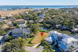 678 Geneva Pl, Tampa, FL 33606 - Photo 3