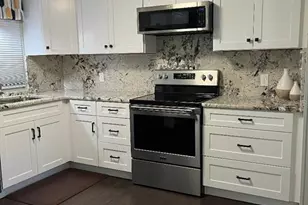 172 Clubview Dr, Safety Harbor, FL 34695 - Photo 5