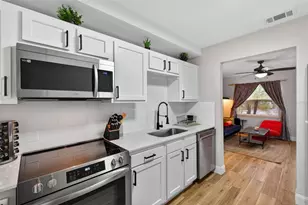 2301 14th Ave N, Saint Petersburg, FL 33713 - Photo 21