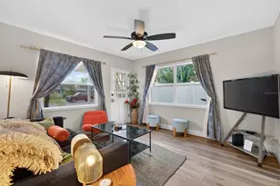 2301 14th Ave N, Saint Petersburg, FL 33713 - Photo 5