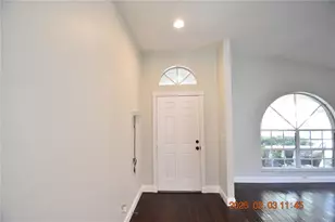 1922 Sean Wood Cir, Brandon, FL 33510 - Photo 5