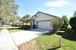 1922 Sean Wood Cir, Brandon, FL 33510 - Photo 3