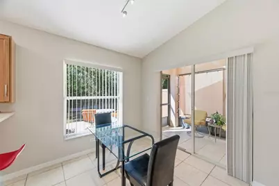 8618 Villa Largo Drive, Tampa, FL 33614 - Photo 11