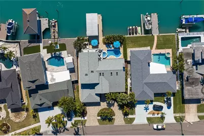 223 Palm Island SW, Clearwater, FL 33767 - Photo 63