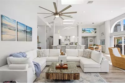 223 Palm Island SW, Clearwater, FL 33767 - Photo 21