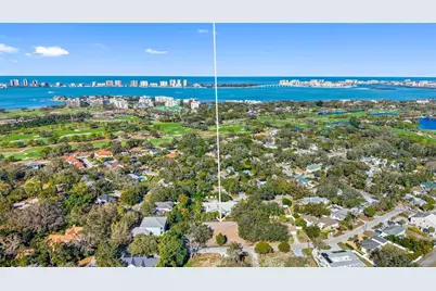 404 Fairview Road, Belleair, FL 33756 - Photo 1