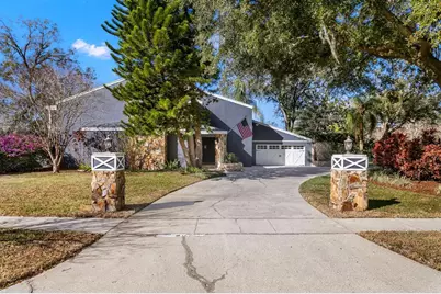 10402 Oakbrook Drive, Tampa, FL 33618 - Photo 11