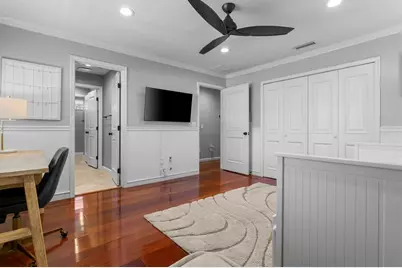 10402 Oakbrook Drive, Tampa, FL 33618 - Photo 63