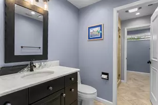 10402 Oakbrook Dr, Tampa, FL 33618 - Photo 67