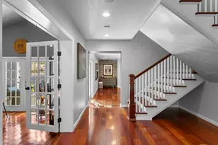 10402 Oakbrook Dr, Tampa, FL 33618 - Photo 15