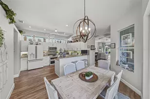 12422 Woodlands Cir, Dade City, FL 33525 - Photo 31