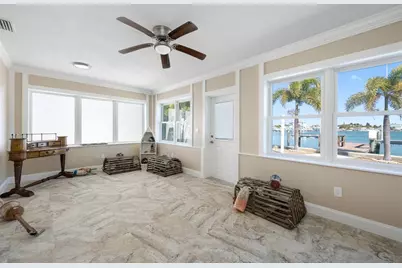 17161 2nd Street E, North Redington Beach, FL 33708 - Photo 21