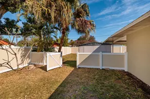 7201 Grevilla Ave S, South Pasadena, FL 33707 - Photo 35