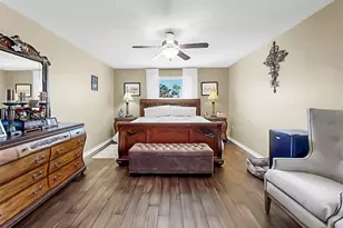 10226 Summer Azure Dr, Riverview, FL 33578 - Photo 33