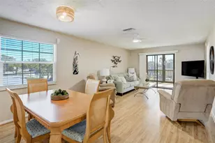460 Paula Dr S, Dunedin, FL 34698 - Photo 3
