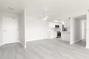 10355 Paradise Blvd, Treasure Island, FL 33706 - Photo 19