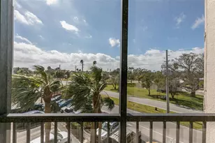 10355 Paradise Blvd, Treasure Island, FL 33706 - Photo 15