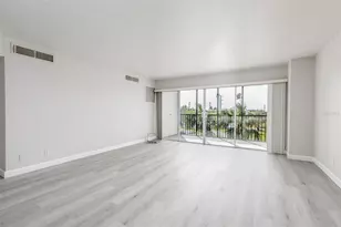 10355 Paradise Blvd, Treasure Island, FL 33706 - Photo 11