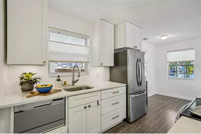 3927 10th Avenue N, Saint Petersburg, FL 33713 - Photo 13