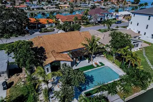 755 116th Ave, Treasure Island, FL 33706 - Photo 47