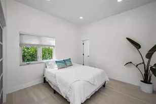 755 116th Ave, Treasure Island, FL 33706 - Photo 29