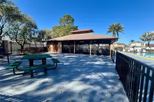 945 Burlwood St, Brandon, FL 33511 - Photo 25