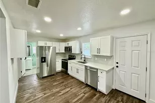 1813 E Wood St, Tampa, FL 33604 - Photo 7