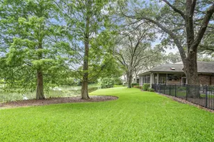 16203 Villarreal De Avila, Tampa, FL 33613 - Photo 71