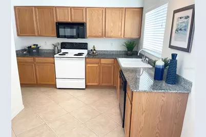 11735 Brenford Crest Drive, Riverview, FL 33579 - Photo 7
