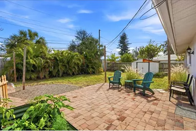 5517 Pershing Street NE, Saint Petersburg, FL 33703 - Photo 25