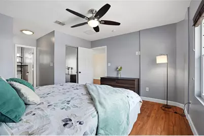 5517 Pershing Street NE, Saint Petersburg, FL 33703 - Photo 19