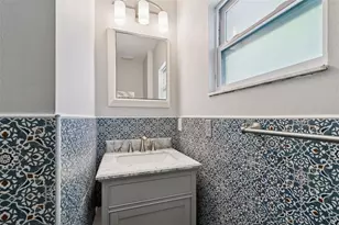 2517 3rd Ave N, Saint Petersburg, FL 33713 - Photo 25