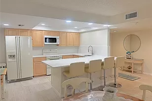 1460 Gulf Blvd, Clearwater Beach, FL 33767 - Photo 9