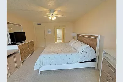 1460 Gulf Boulevard #411, Clearwater Beach, FL 33767 - Photo 23