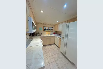 1460 Gulf Boulevard #411, Clearwater Beach, FL 33767 - Photo 19