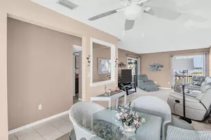 656 Windrush Bay Dr, Tarpon Springs, FL 34689 - Photo 31