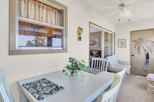 656 Windrush Bay Dr, Tarpon Springs, FL 34689 - Photo 13