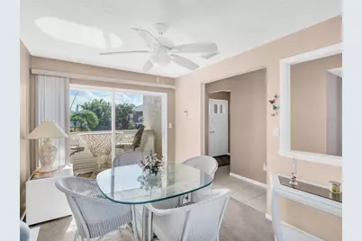 656 Windrush Bay Drive #656, Tarpon Springs, FL 34689 - Photo 9
